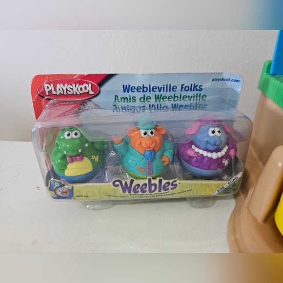 Vintage Playskool Weebles Playground and New Weebles - Picture 2 of 11